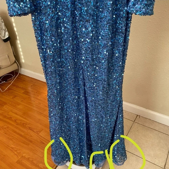 Mac Duggal blue sequin gown dress size‎ 2new without tags - Picture 16 of 16